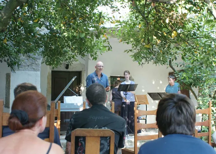 Casa de Férias Chez Marcel Beaulieu (Ardeche)